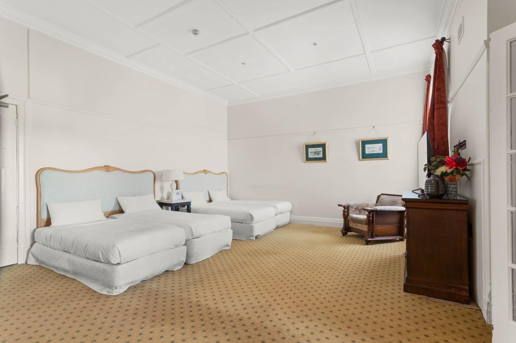 The Robertson Hotel Εξωτερικό φωτογραφία