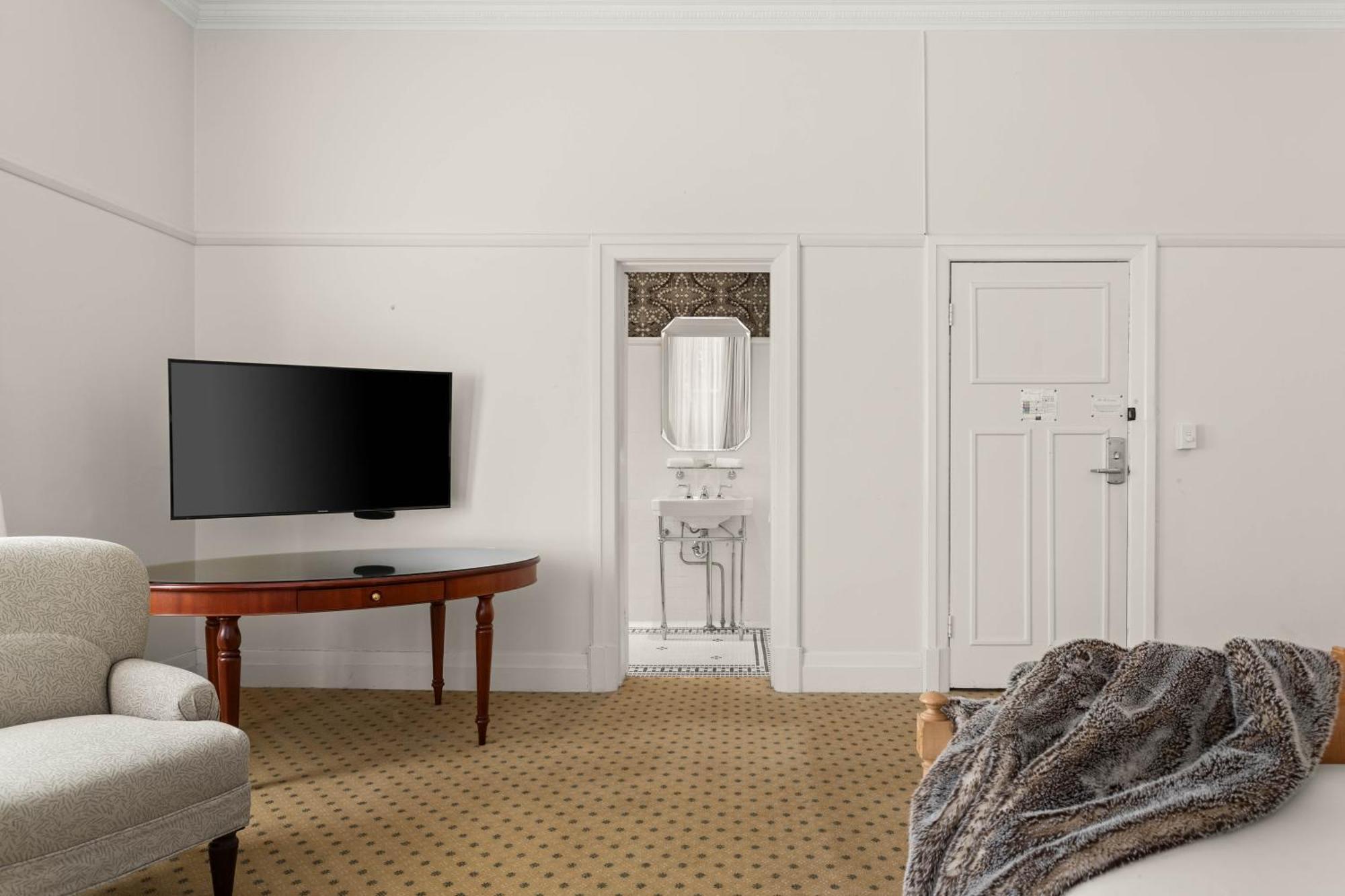 The Robertson Hotel Εξωτερικό φωτογραφία
