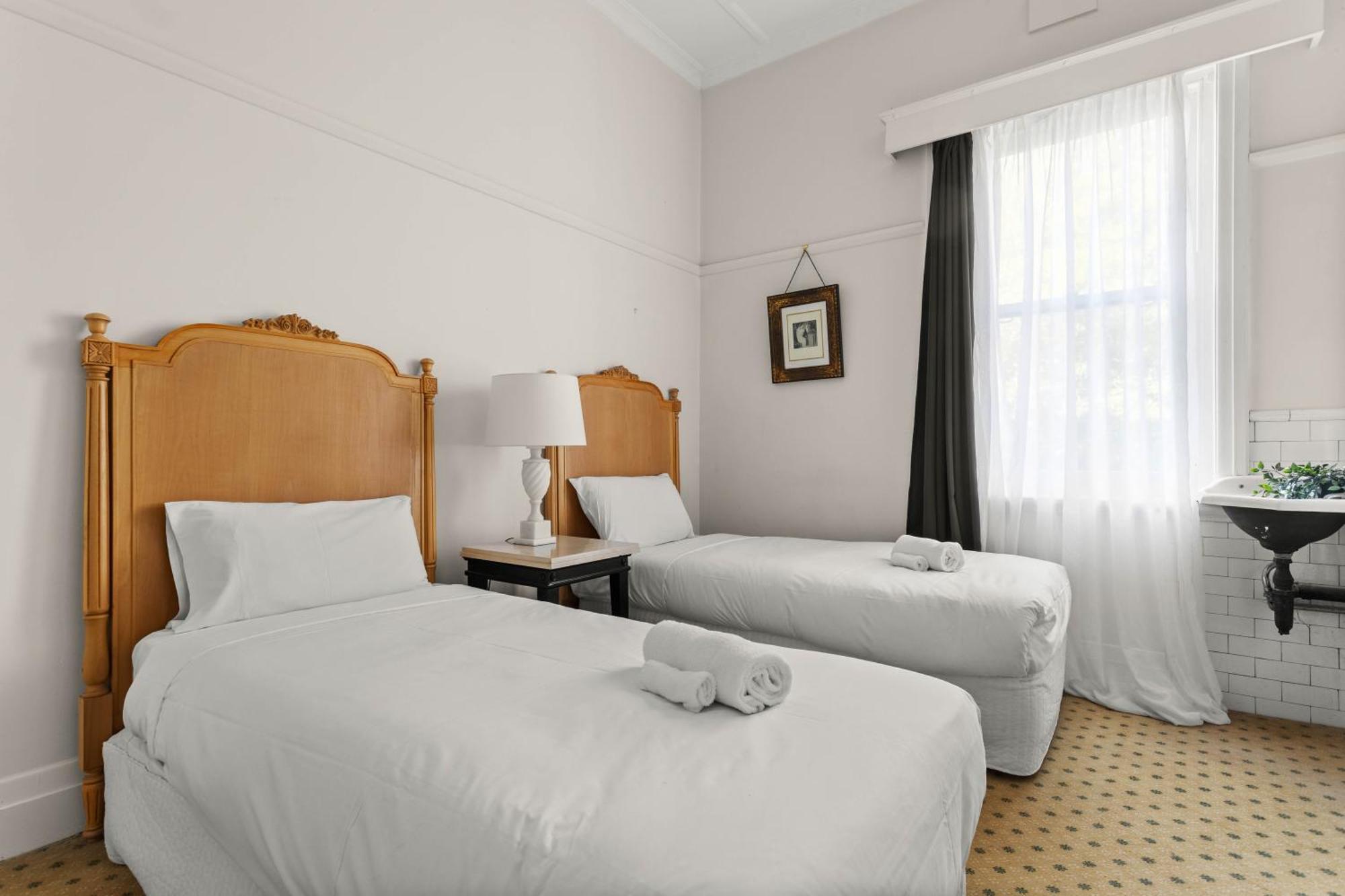 The Robertson Hotel Εξωτερικό φωτογραφία
